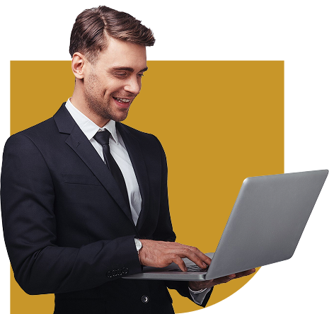 Advogado no computador